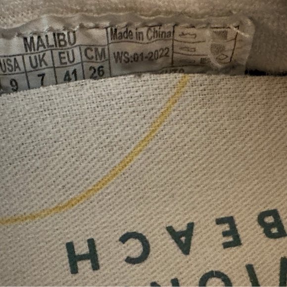 NWT Vionic Beach Womens Malibu White Slip-On Sneakers 9 Medium - Picture 6 of 11